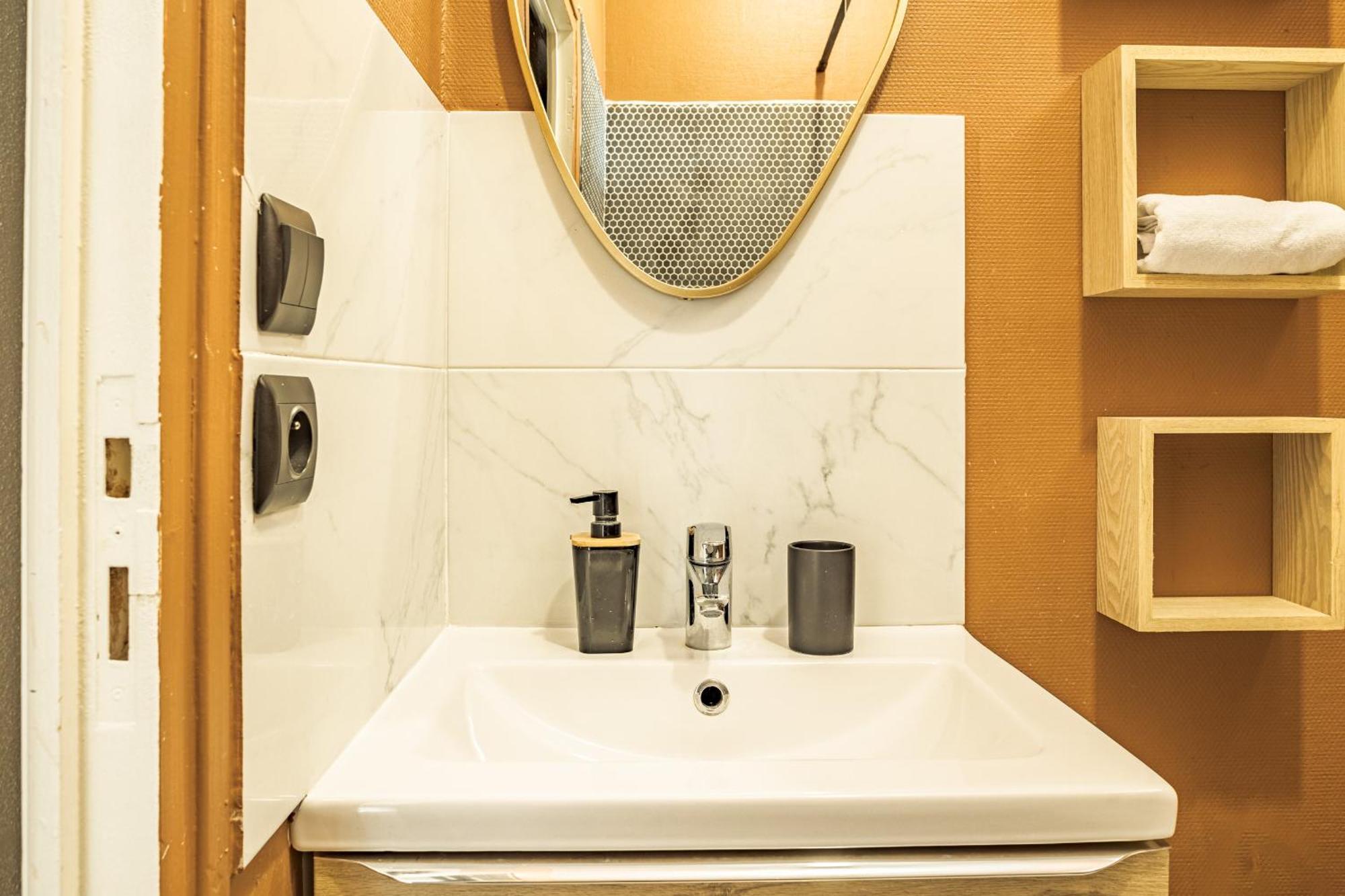 Zola Home - Votre Elegante Echappee Au Coeur De Troyes Exterior photo